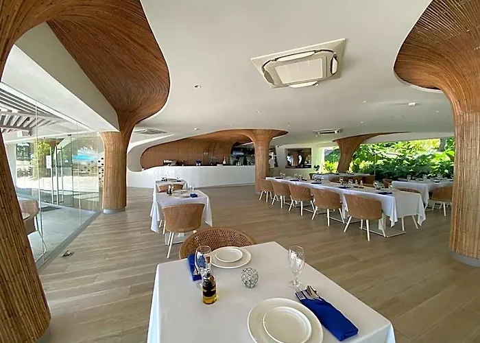 Tambuli Seaside Living Lapulapu Cebu 5*
